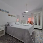Beachfront House Willa Malaga