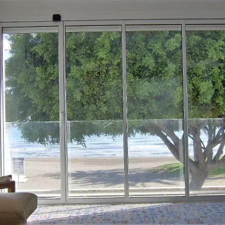 Willa Beachfront House