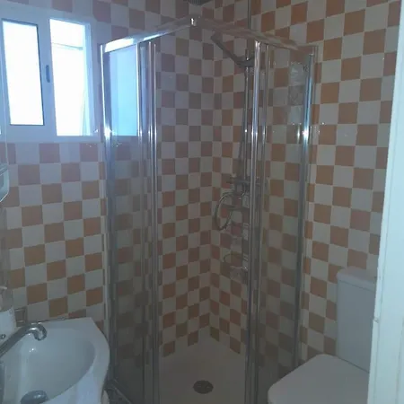Beachfront House 别墅 *