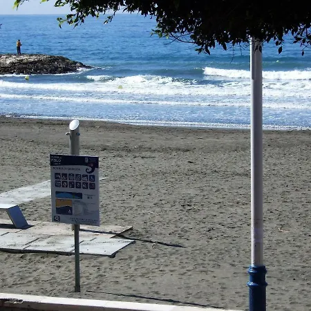 Villa Beachfront House On 1st Line Málaga